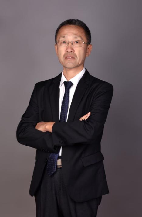 周成龙