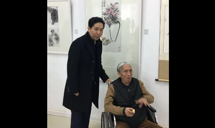 张峰和中国美术家协会副主席中国画研究院院长刘勃舒
