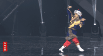 舞蹈《查单青年》